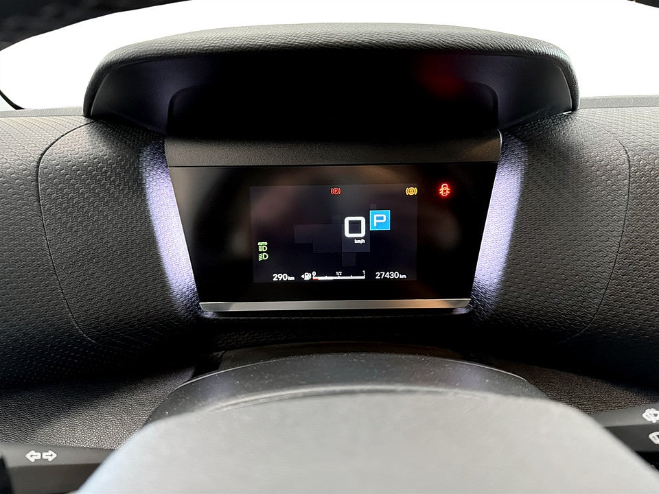 Bild på Citroën C4-X Shine 1.2 PT 130hk Aut B-KAMERA CARPLAY