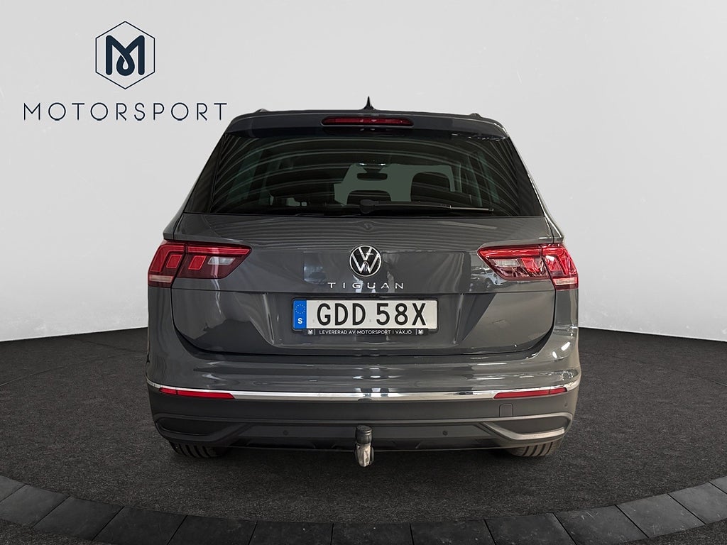 Volkswagen Tiguan 150hk Aut Dragkrok Adap-fart Carplay Backkamera Värmare bild 5