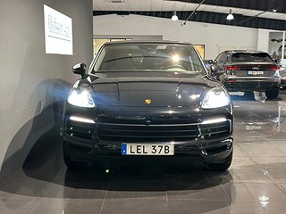 SUV Porsche Cayenne 3 av 17