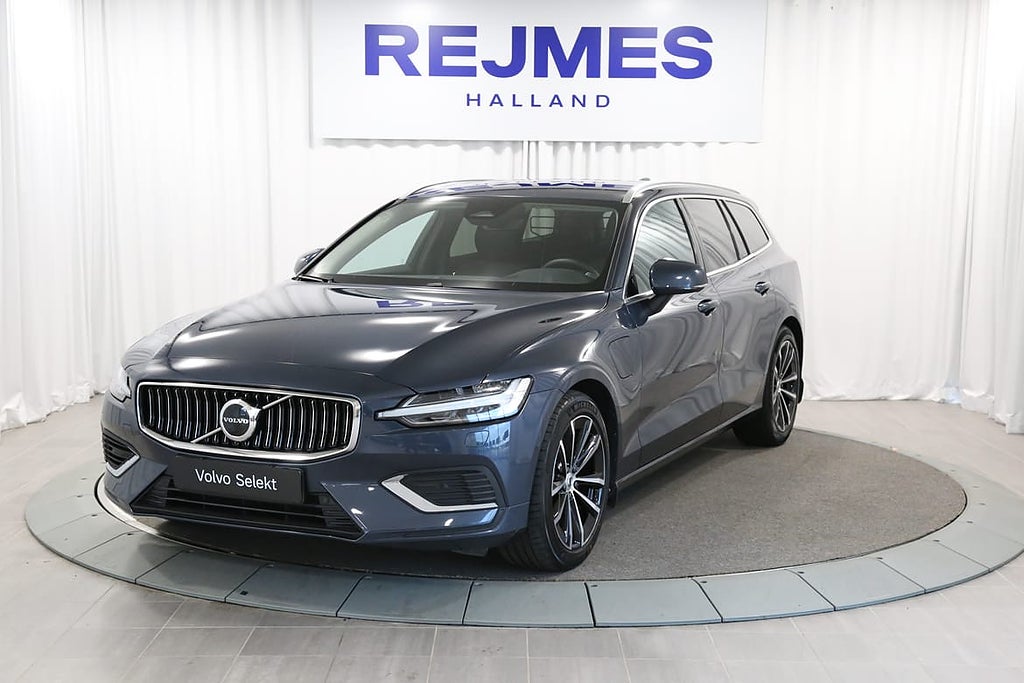 Volvo V60 T6 Plus Bright Edition |Drag |Kamera |Läder |Elstol |Mörkton