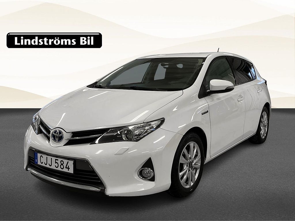 Toyota Auris Hybrid 1.8 5-D 136 hk Vinterhjul