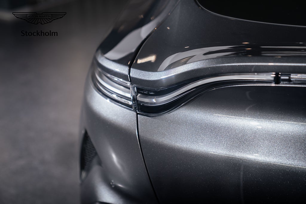 Gallery image 7 of 18