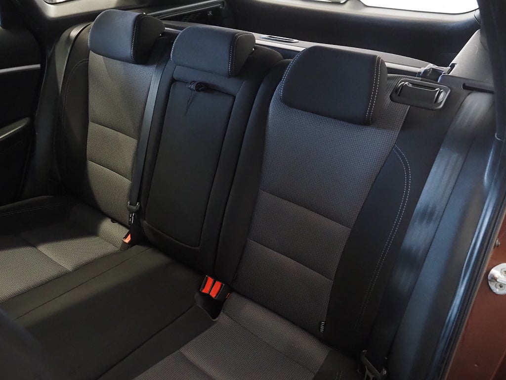 Hyundai i30 Kombi 1.6 GDI 135hk Aut Business Dragkrok Motorvärmare 2014