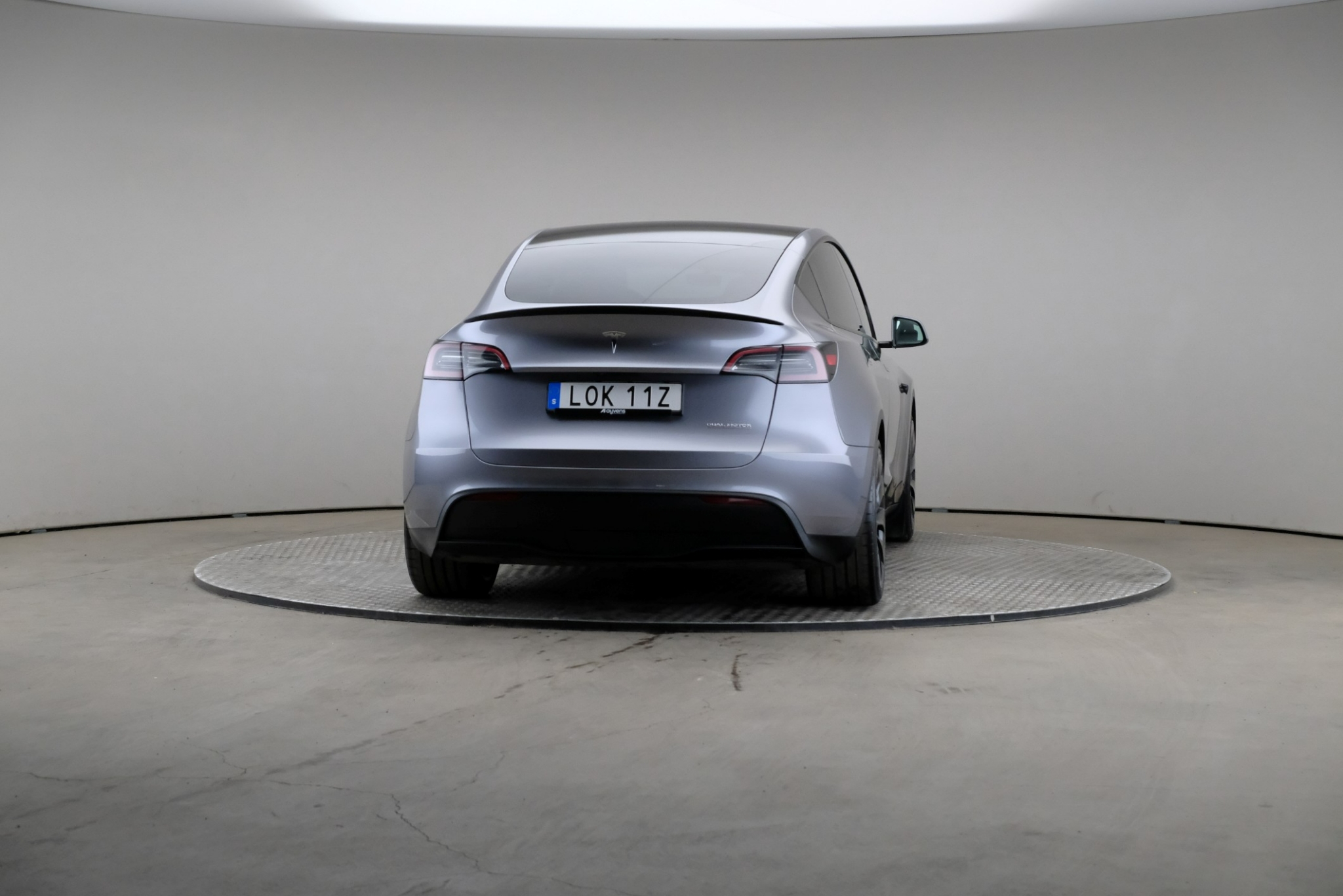 Tesla Model Y 2023, bild 2/10