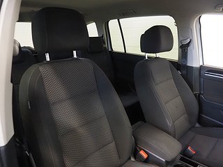 Minibuss Volkswagen Touran 11 av 23
