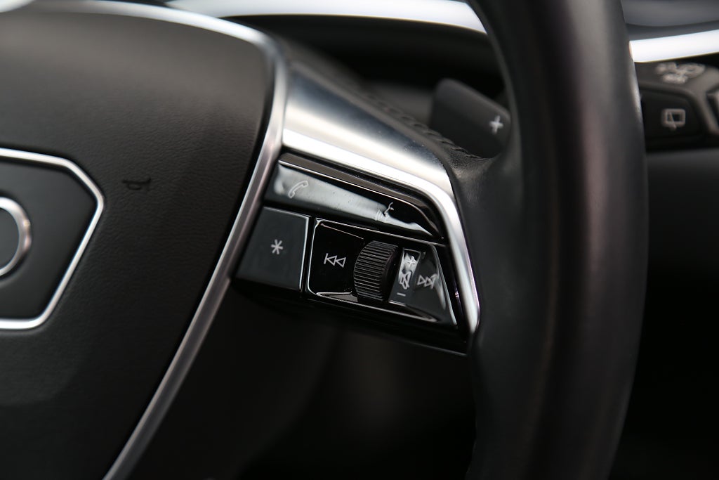 Audi A6 40 TDI Quattro S Tronic Proline Sport Värmare Drag 2021