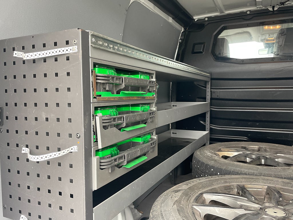 Bild på Peugeot Expert PRO+ 120Hk – Värmare / Inredning