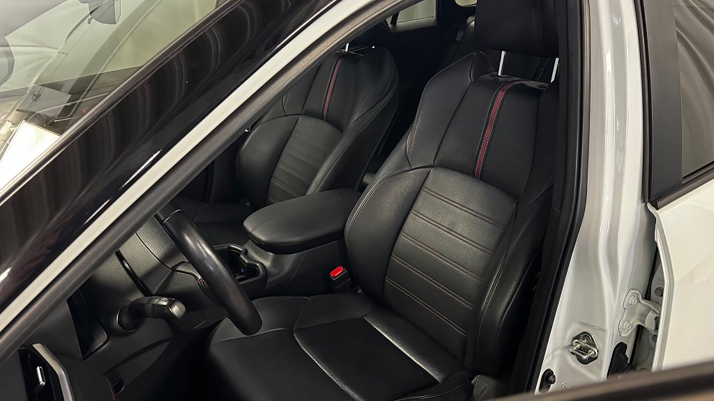 Toyota RAV4 Plug-in Hybrid 306hk Style Premium Drag Förklimatiserin bild 11