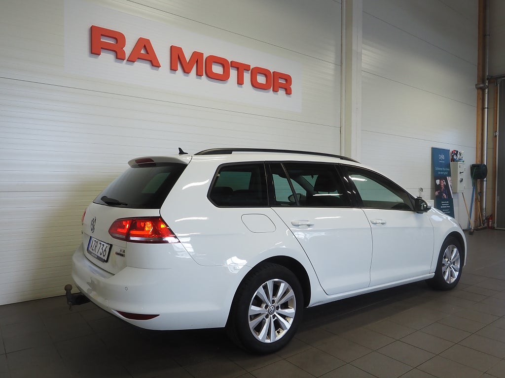 Volkswagen Golf Sportscombi 1.6 TDI 4Motion Dragkrok Kamera D-Värm 2016