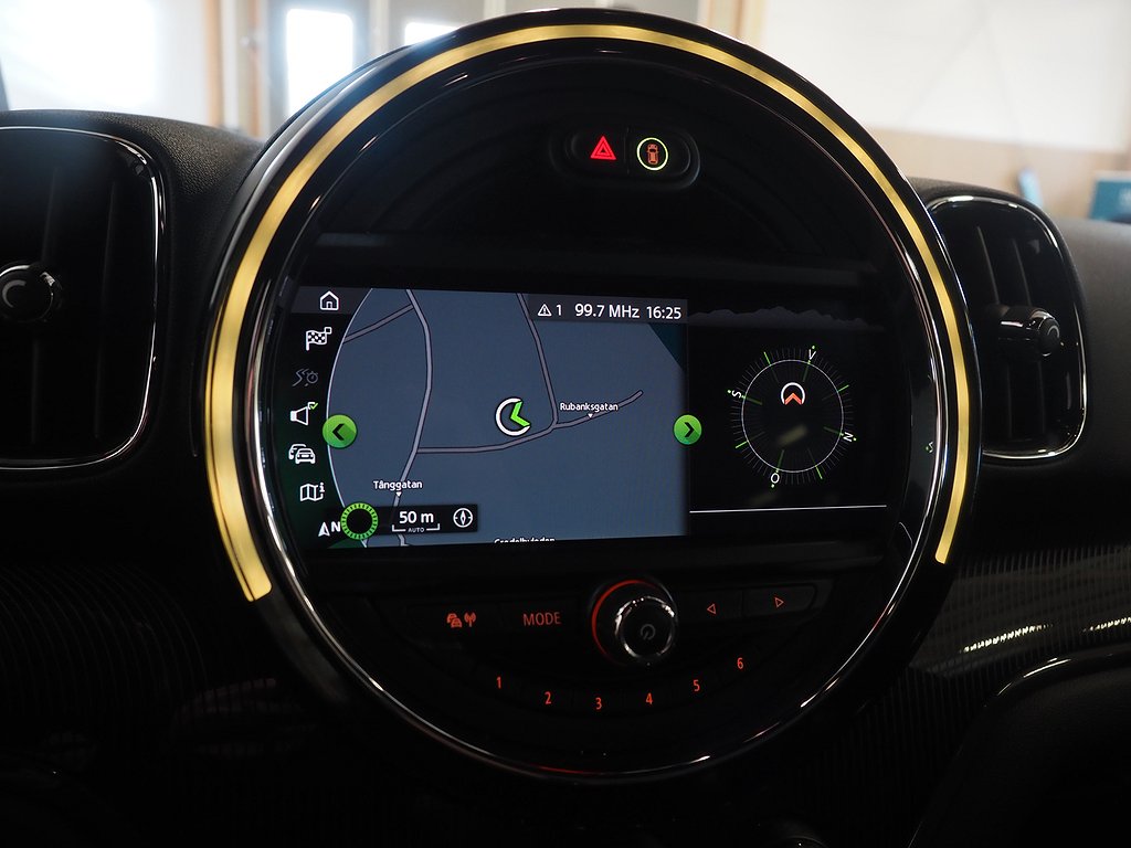 MINI Countryman Cooper S 192hk Maximize HUD Kamera Nav ACC 2019