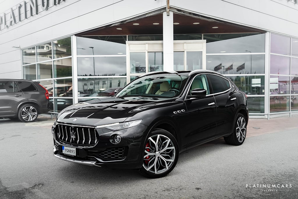 Maserati Levante S 430hk / Sv.Såld / Premium / Pano 