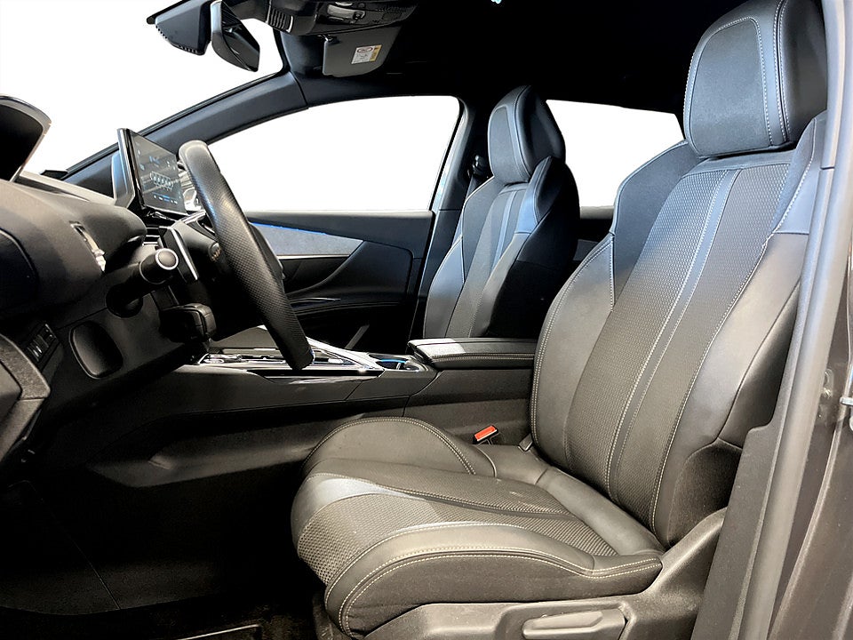 Bild på Peugeot 3008 GT 1.2 PT 130hk Aut B-KAMERA DRAG