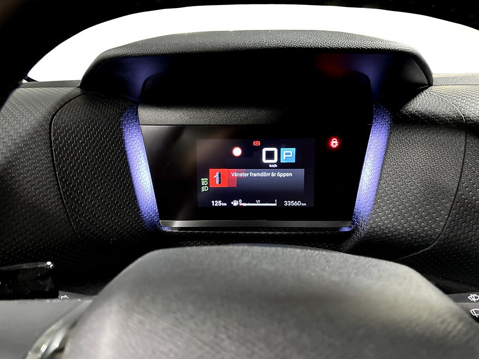 Bild på Citroën C4-X Shine 1.2 PT 130hk Aut CARPLAY NAVI