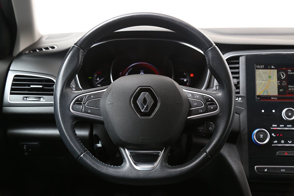 Renault Mégane Sport Tourer Energy 1,2 TCe 132hk Zen Komfortpaket Drag 2017