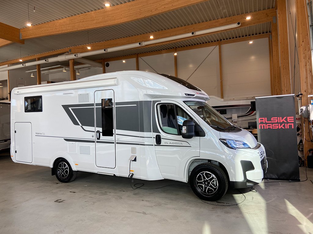 Adria Matrix Axess 670 SL / Taksäng / B-kort / Automat 140hk - Adria