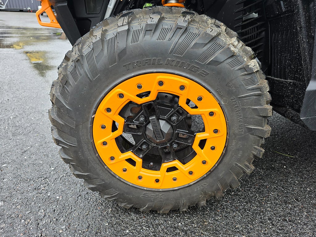 Can-Am Outlander XT-P 1000R Traktor B 