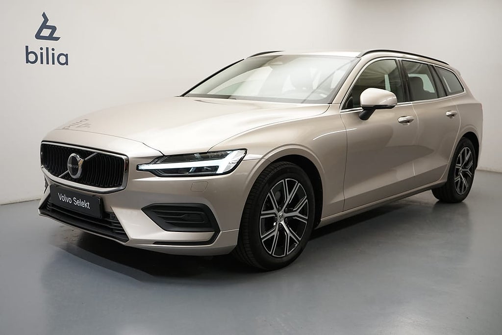 Volvo V60 B4 Bensin Core, Navigation, Parkeringskamera bak