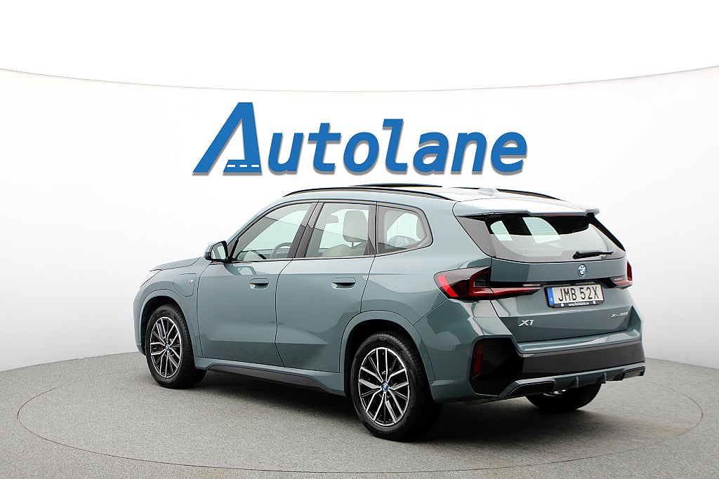 BMW X1 xDrive25e M Sport, Pano, Skinn, B-kamera 245hk