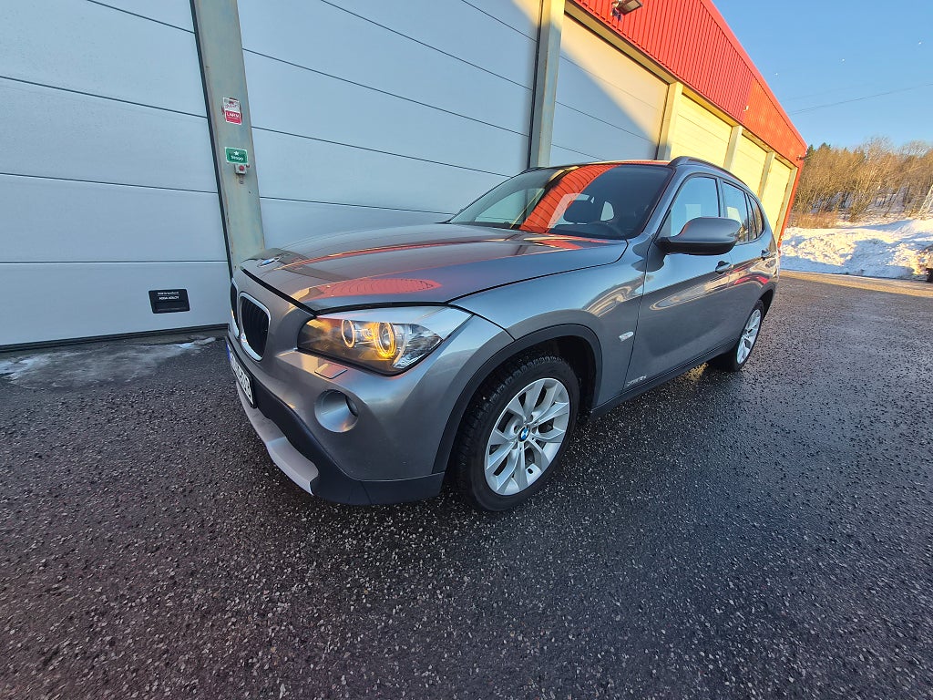 BMW X1 xDrive 18d  *MOV/XENON/Full S-Bok*