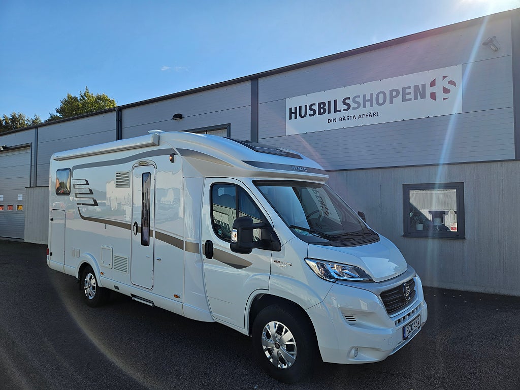 Hymer T 578 GL, långbäddar, elpatron, cykelställ,, solcell
