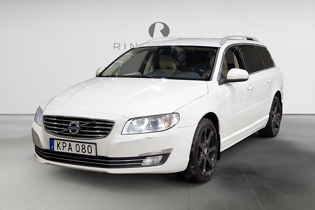 Volvo V70 D5 215 HK AUT AWD SUMMUM VOC PDC FARTHÅLLARE 18"