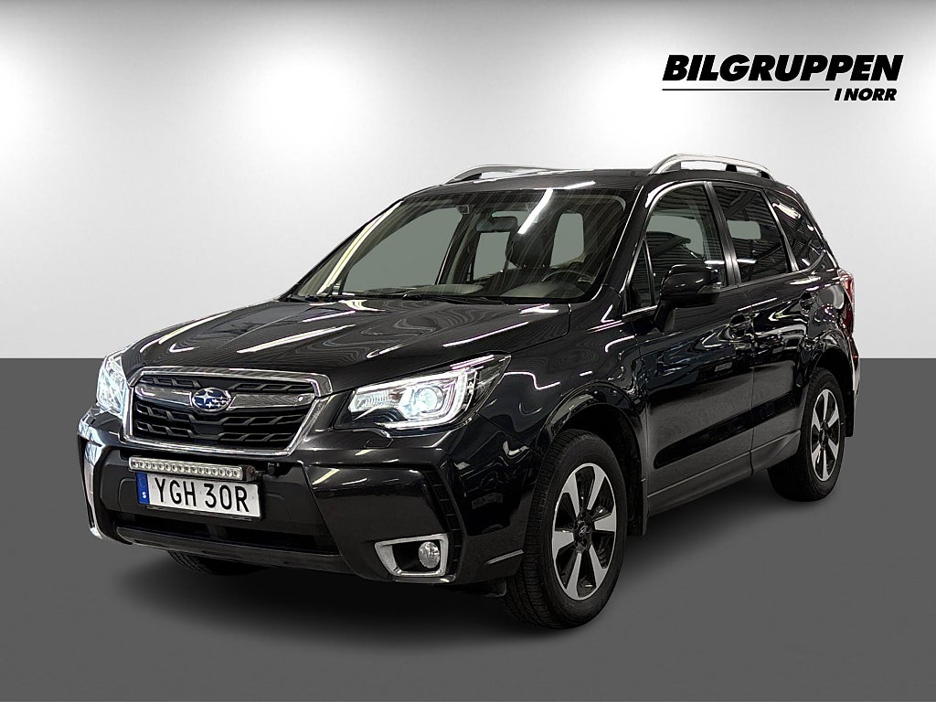 Subaru Forester 2.0 4WD (V-hjul, Dragkrok, Värmare, LED-Ramp)