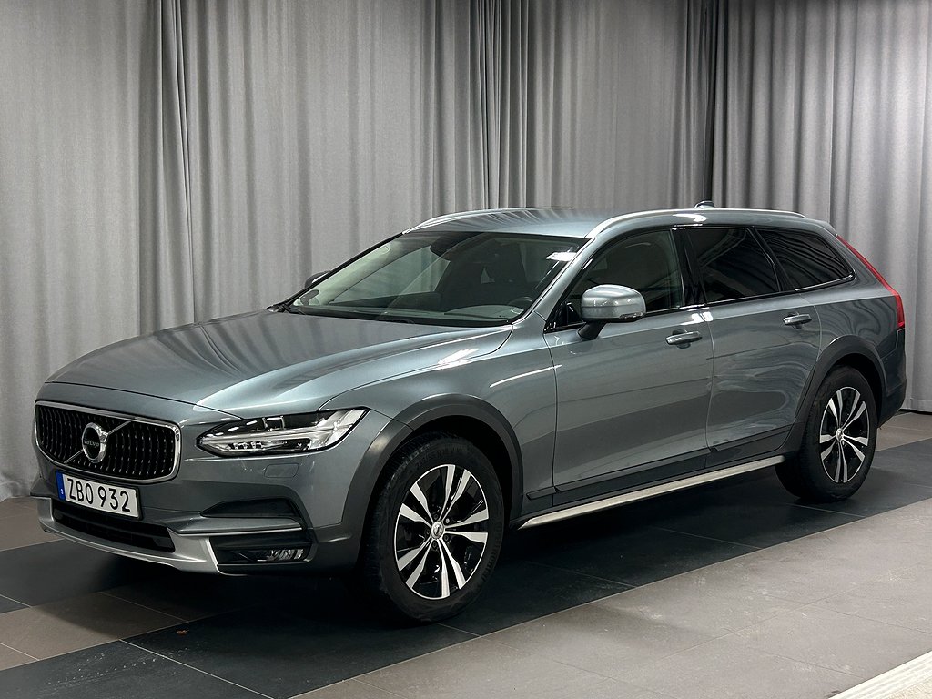 Volvo V90 Cross Country D4 AWD Drag