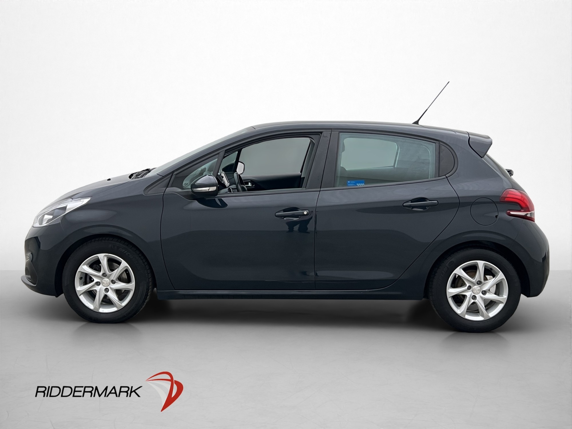 Peugeot 208 1.2 PureTech Aut 2018, bild 4/63