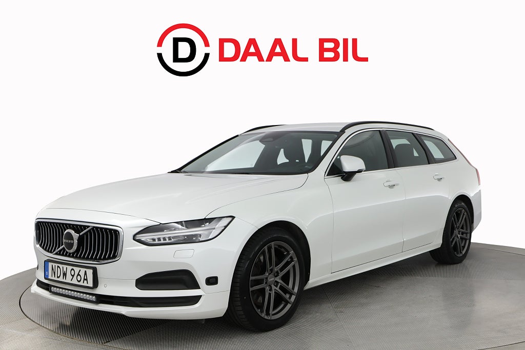 Volvo V90 B4 AWD 197HK CORE DRAGKROK VÄRMARE B-KAMERA NAVIGATION 