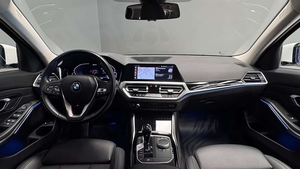 BMW 330e 2021 - miniatyr 12