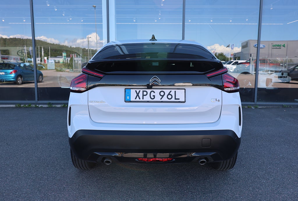 Citroën C4 SHINE 130hk Aut Fram- & B-kamera Rattvärme Navi