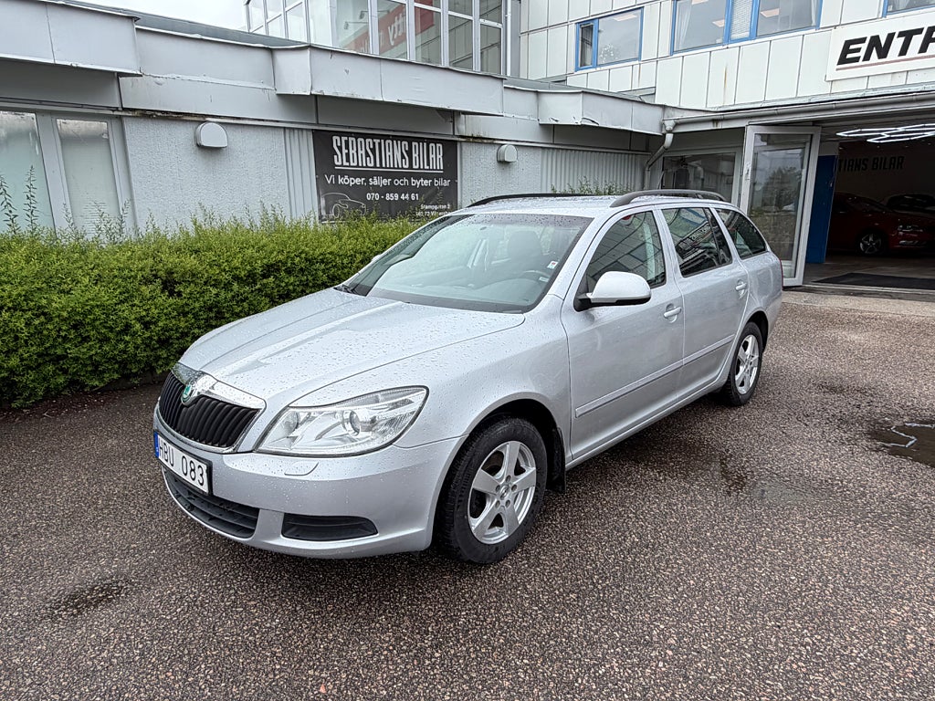 Skoda Octavia Kombi 1.6 TDI Ambiente Euro 5