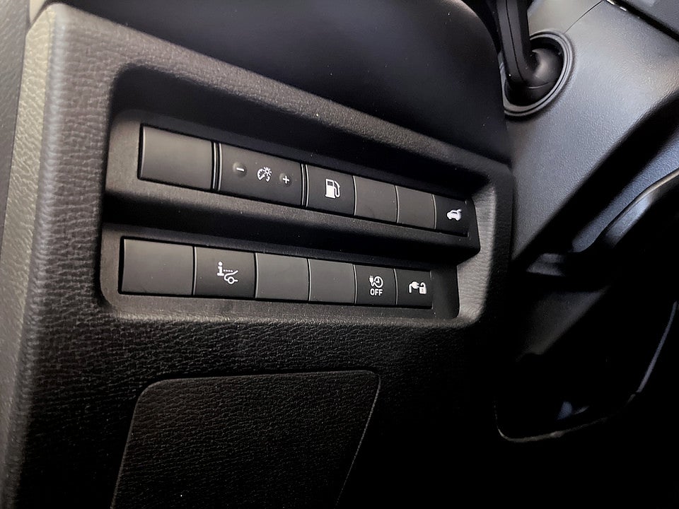 Bild på Mitsubishi Outlander Instyle PHEV 306k Aut 4WD PANO SKINNKLÄDSEL