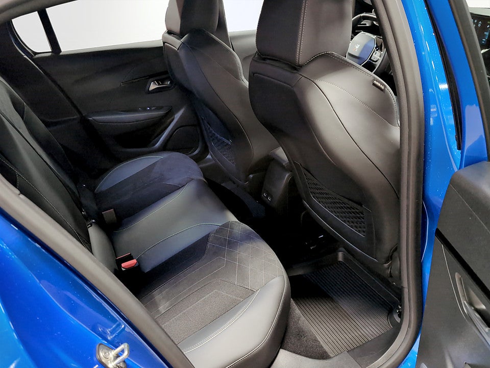 Bild på Peugeot E-208 GT 50kWh Aut B-KAMERA P-SENSORER 136hk