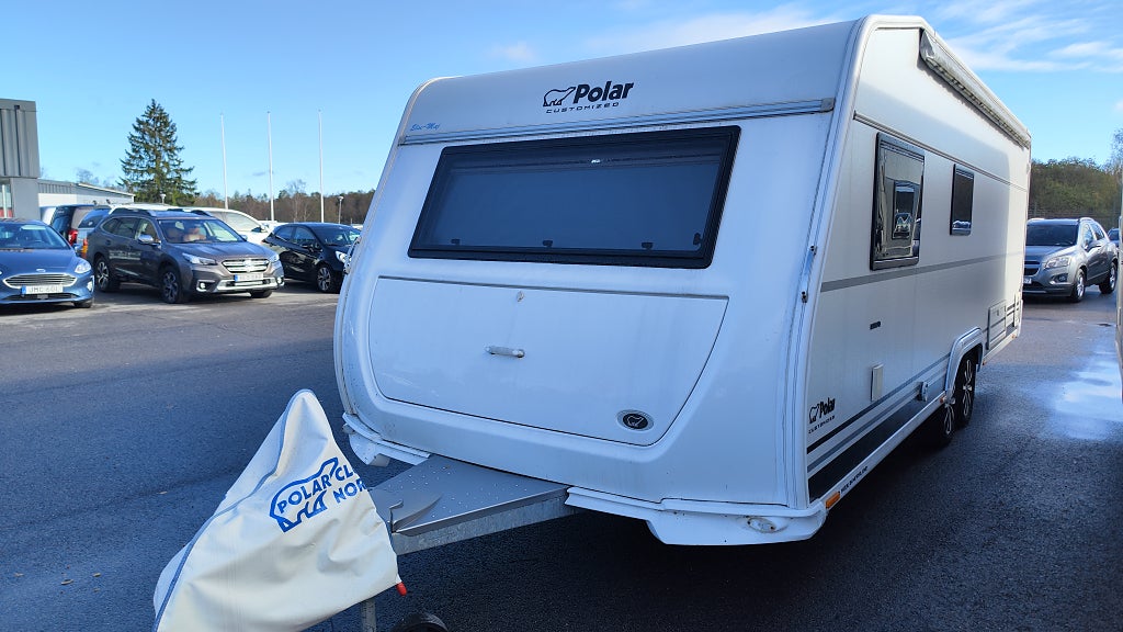 Polar 680 Customized - AC - Markis - Förbränningstoalett -