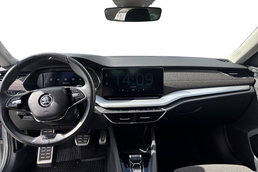 Skoda Octavia 2023, bild 7/10