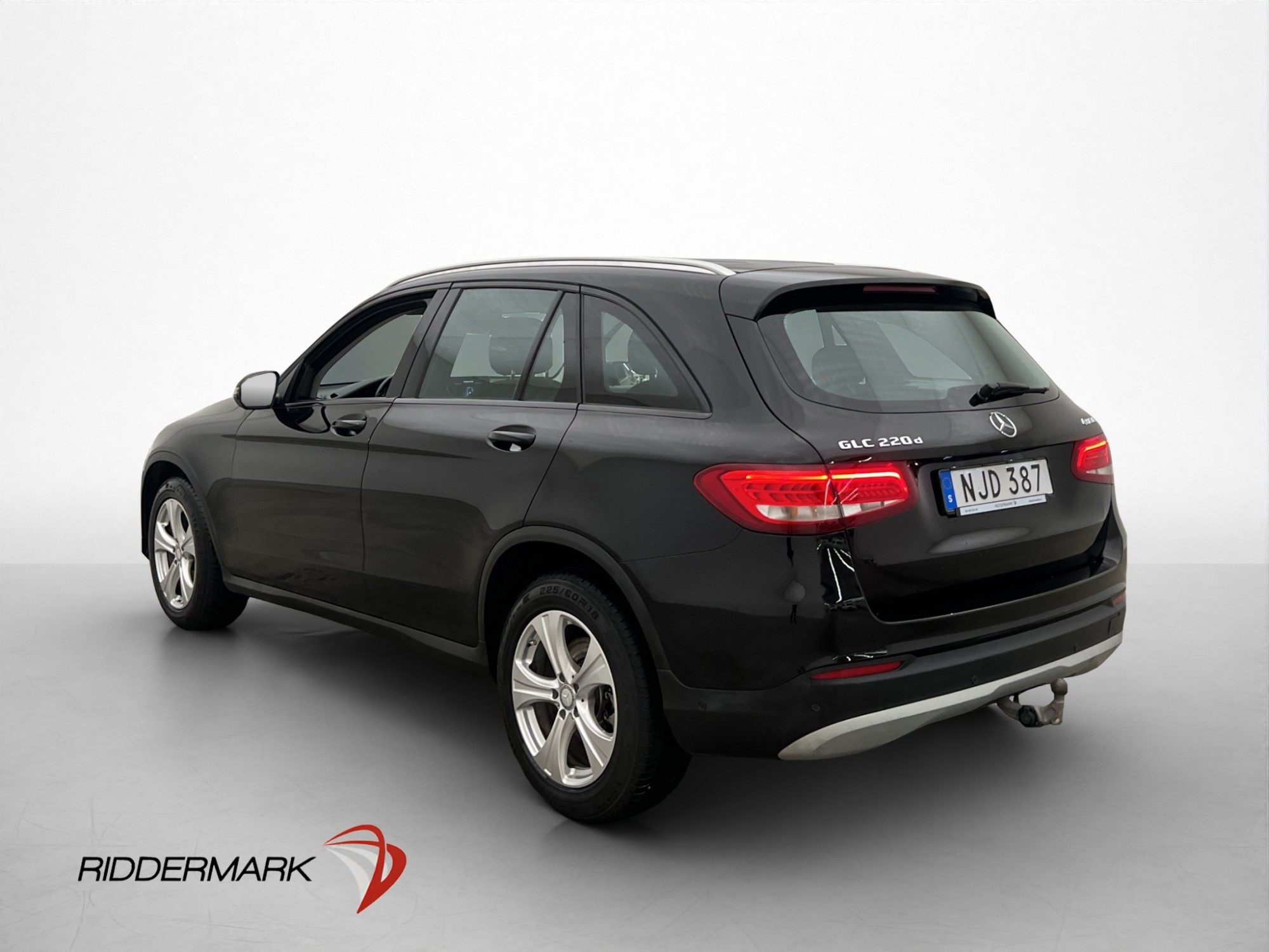 Mercedes-Benz GLC 2016, bild 5/10