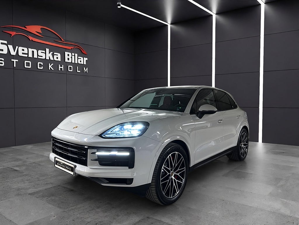 Porsche Cayenne S Sport Chrono/PANO/PASSENGER DISPLAY/BOSE/MATRIX/LUFTJ