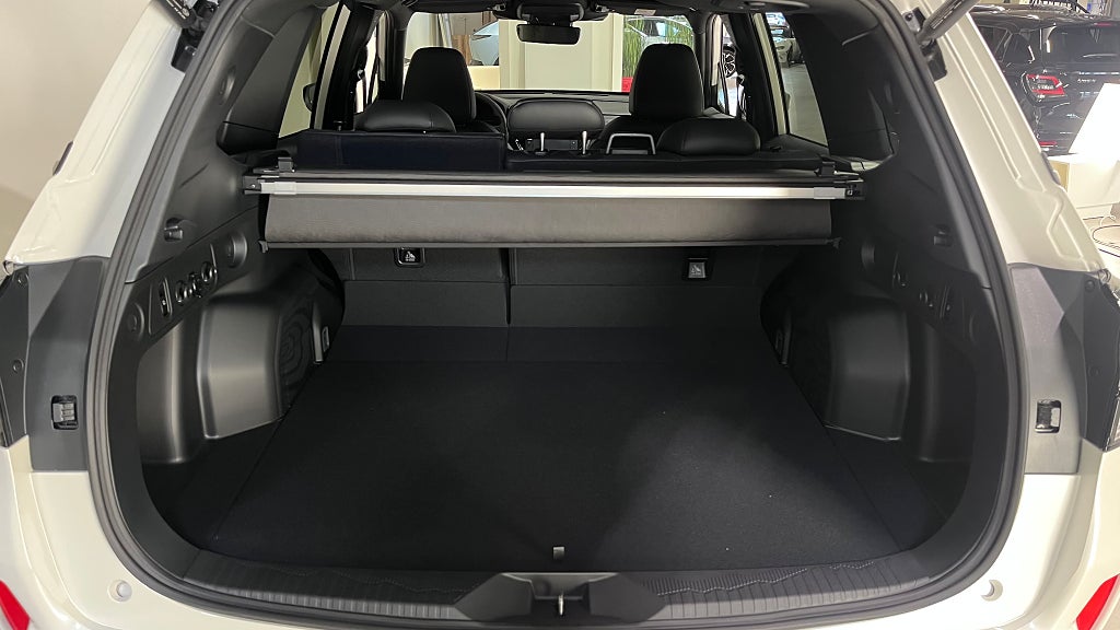 Subaru Forester e-Boxer Limited | Vinterhjul & Dragkrok