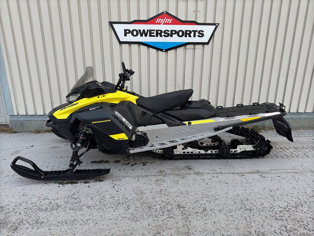 Ski-Doo Renegade Sport 600 Ace förlängd 154 MOMS -21