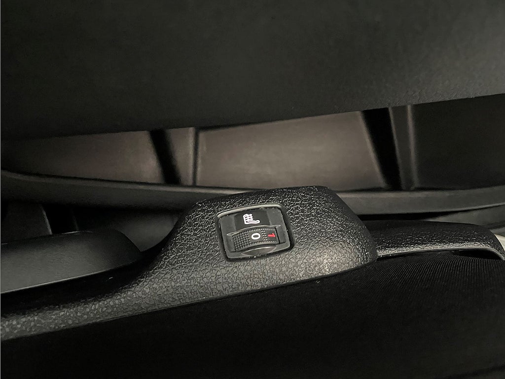 Bild på Peugeot e-Expert PRO+ 75kWh 136hk Aut L3 - B-KAMERA,M-VÄRM,1 ÄGARE