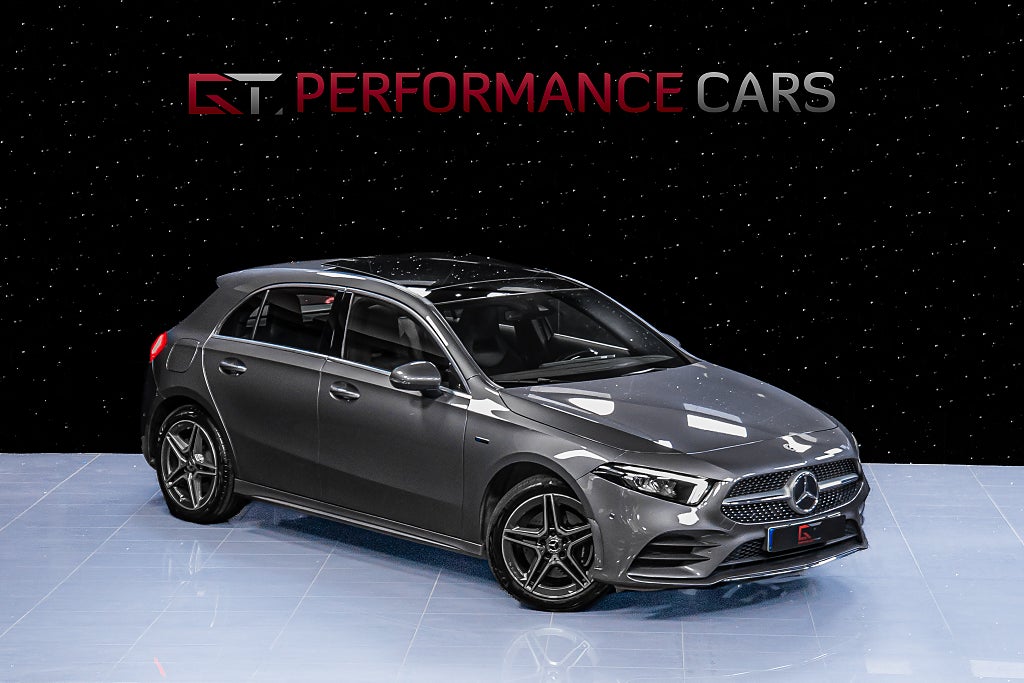 Mercedes-Benz A 250 e AMG Panoramaglastak Kamera Farthållare 