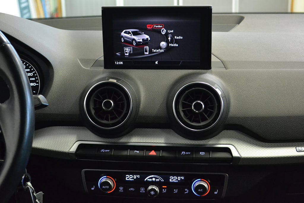 Audi Q2 30 TFSI 116hk Proline Dragkrok Parkeringsvärmare P-Sen 2020
