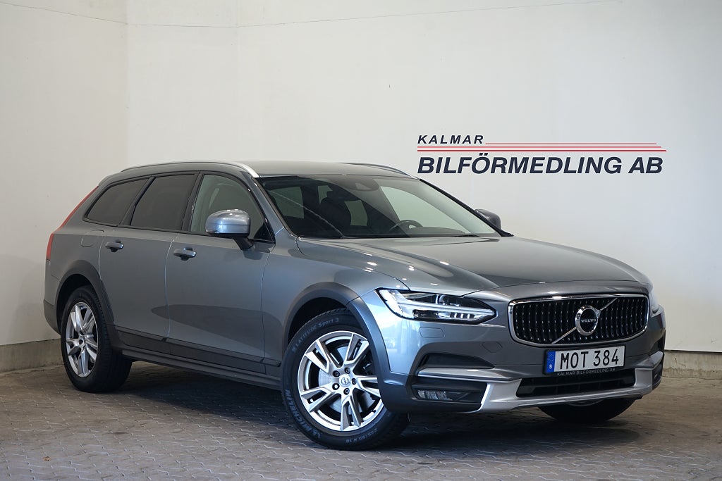 Volvo V90 Cross Country D4 AWD Momentum Plus B-kamera 190hk