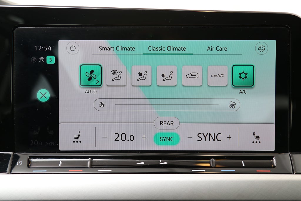 Volkswagen Golf 1,5 eTSI 131hk Aut Sportscombi 2022