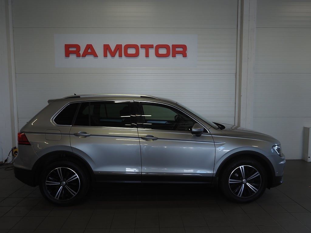 Volkswagen Tiguan 1.4 TSI 150hk DSG 4Motion Drag Kamera P-Värmare Carplay 2018
