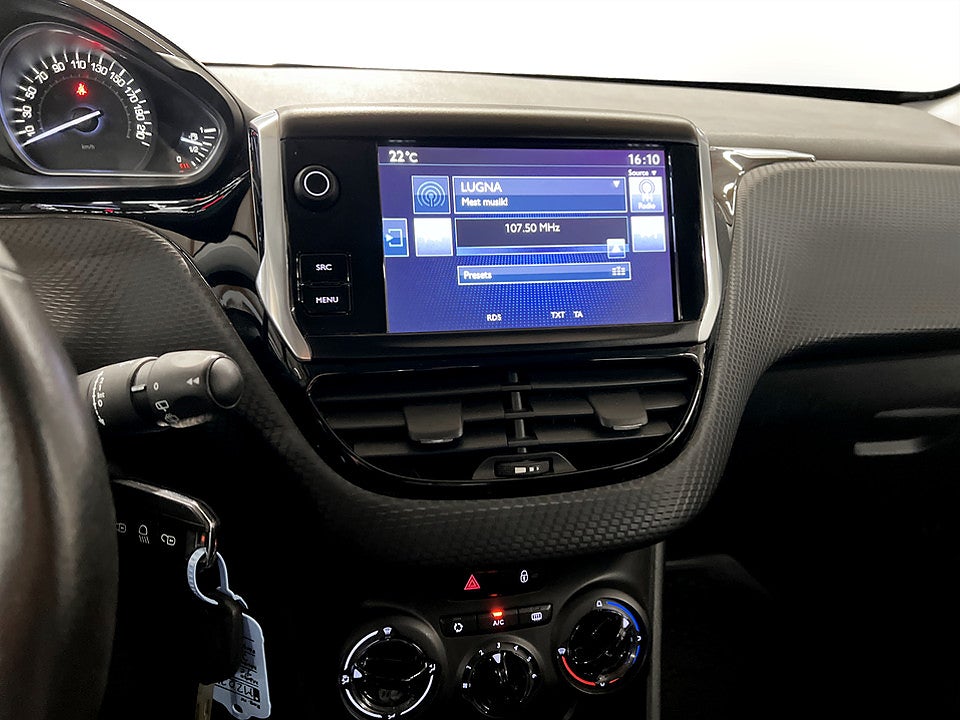 Bild på Peugeot 2008 Active 1.2 VTi 82hk KAMPANJRÄNTA 3,99%