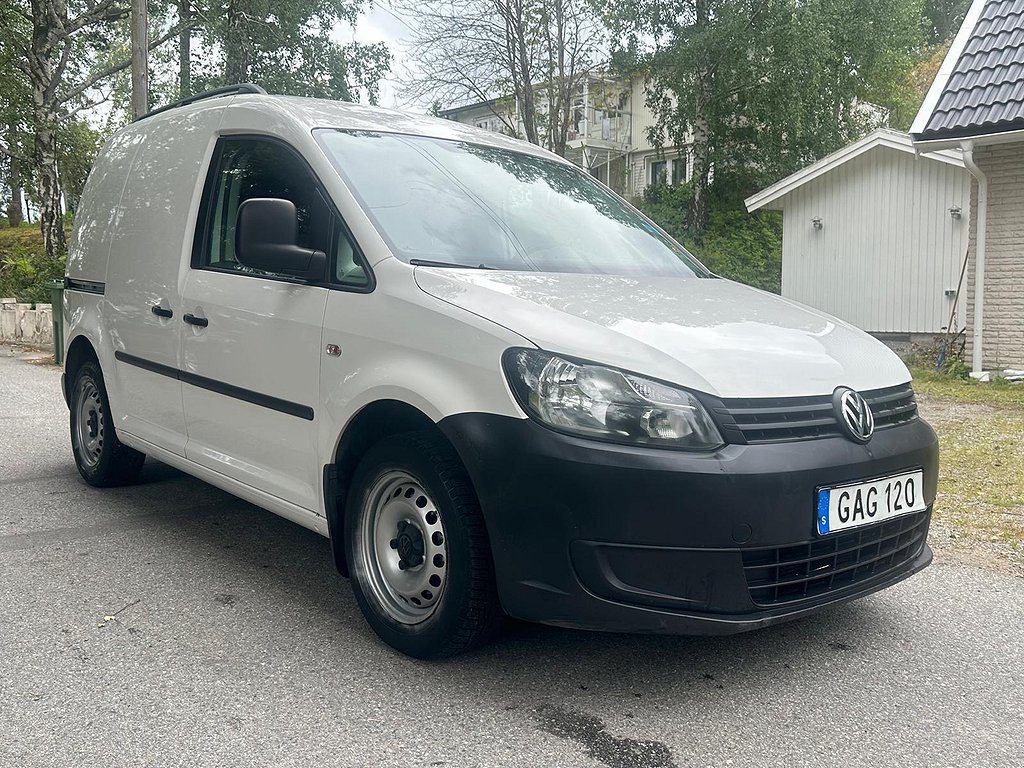 Volkswagen Caddy Skåpbil 1.6 TDI Euro 5 MOMSBIL AUTOMAT DRAG