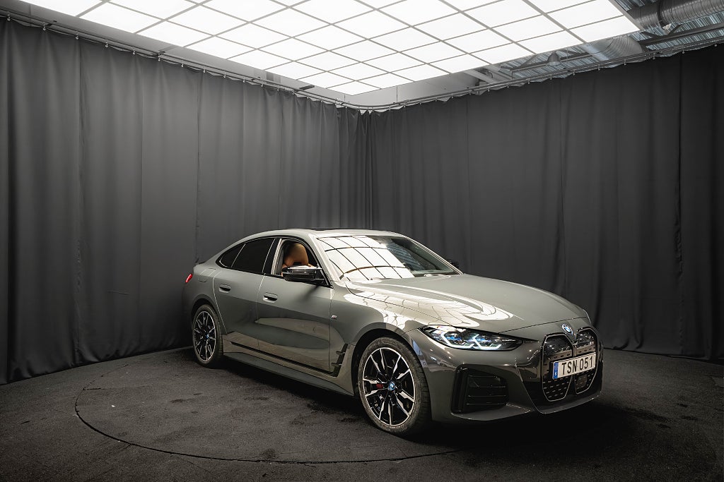 BMW i4 M50 SUPERCHARGED M-STOLAR PANO DRAG CARBON HUD HK MOMS