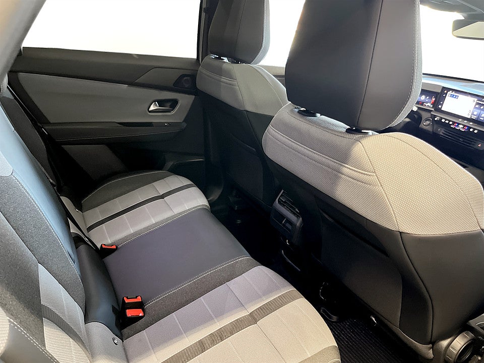 Bild på Opel Grandland GS Hybrid 145hk Aut PANO B-KAMERA RATTVÄRME
